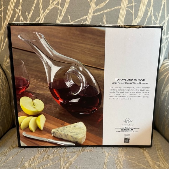 Lenox Tuscany Classics Pierced Crystal Decanter - Picture 2 of 6